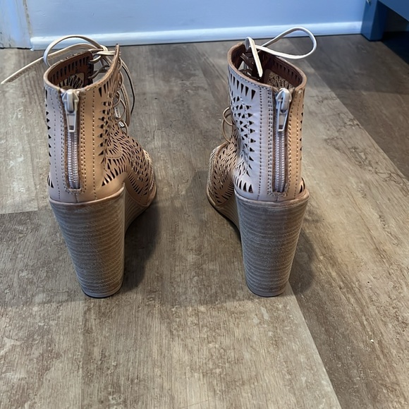 Jeffery Campbell cut out heels - Picture 3 of 5